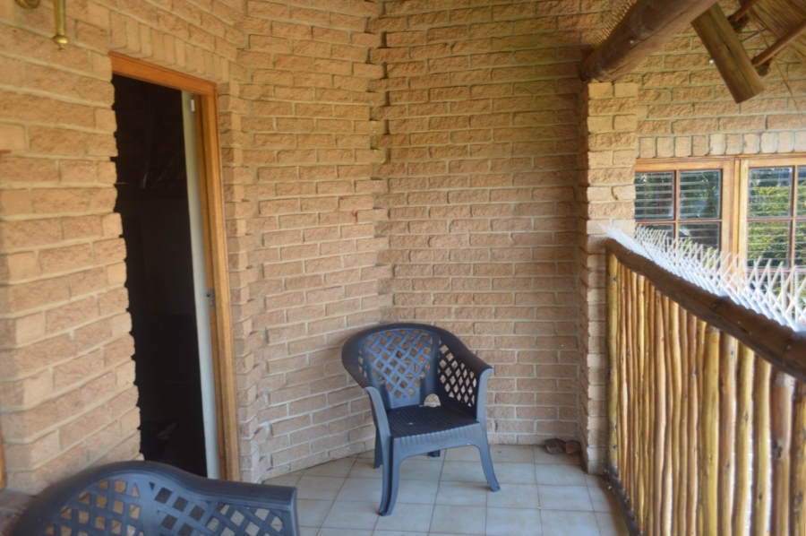 5 Bedroom Property for Sale in Wilkoppies North West